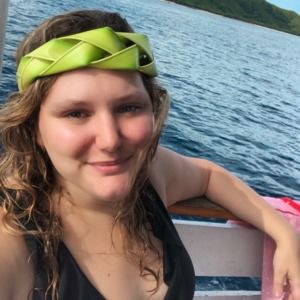 Meet your Posher, Liat